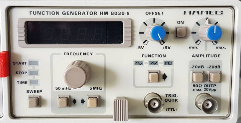 geraete_hm8030.jpg geraete_hm8030.jpg