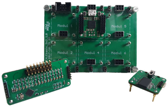 verschiedene_mexleplatinen_und_kleine_traegerplatine.png verschiedene_mexleplatinen_und_kleine_traegerplatine.png